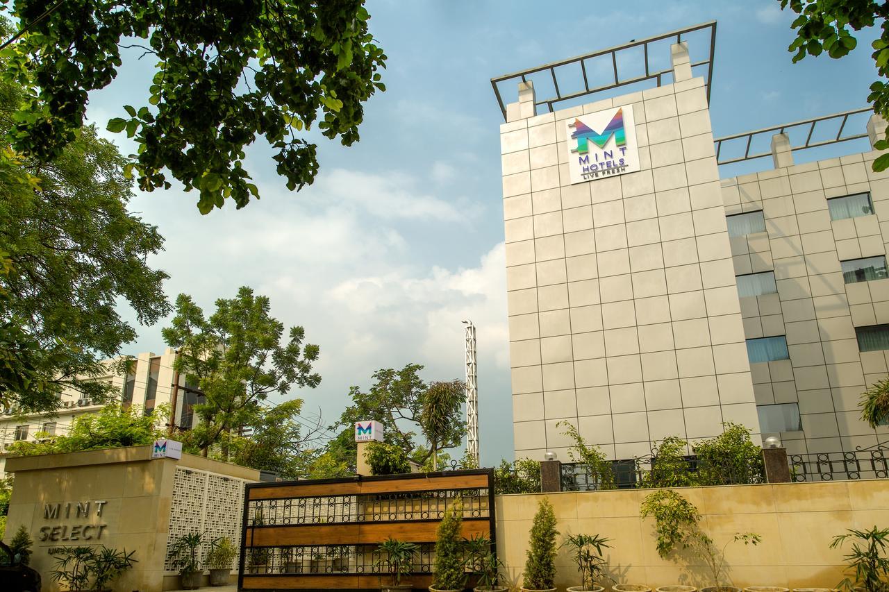Lemon Tree Hotel, Noida Esterno foto