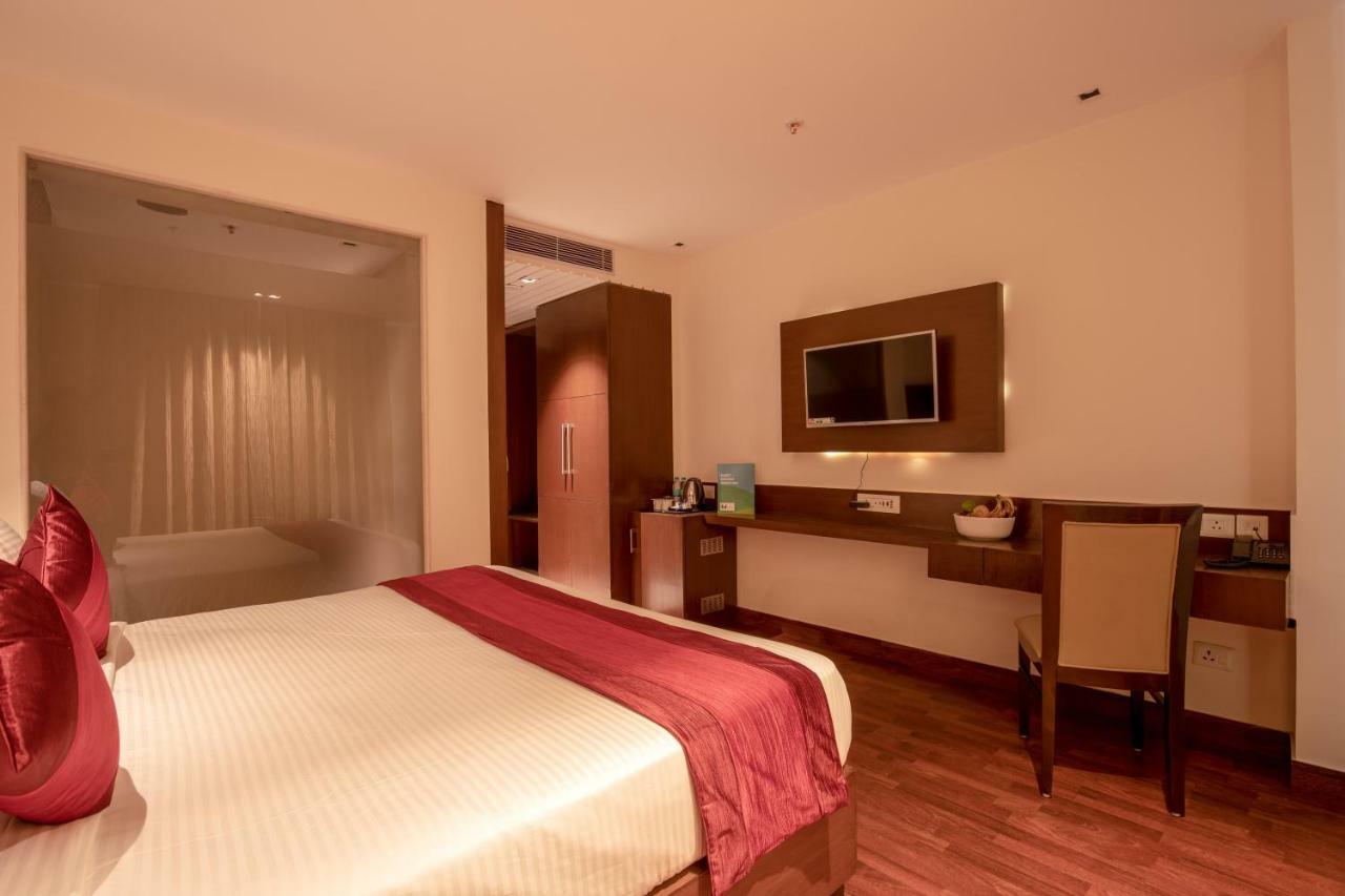 Lemon Tree Hotel, Noida Esterno foto
