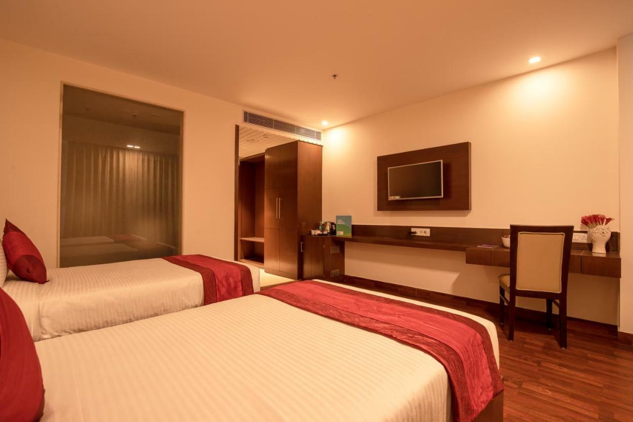Lemon Tree Hotel, Noida Esterno foto